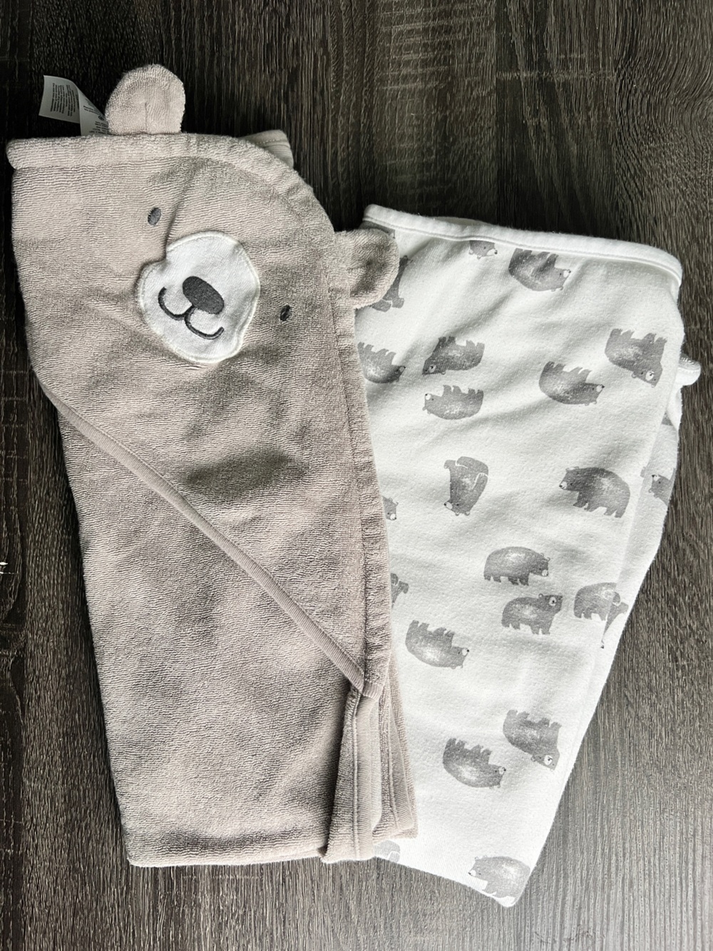 Carter’s Hooded Baby Bath Towels | Bear & Bear Print Set